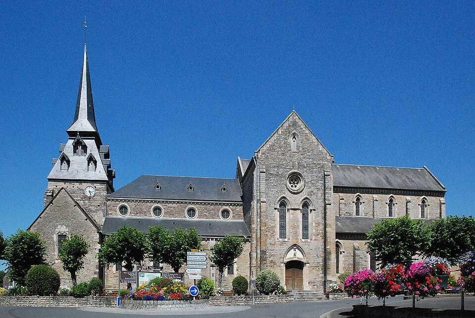 Église_Saint-Pierre_de_Clécy