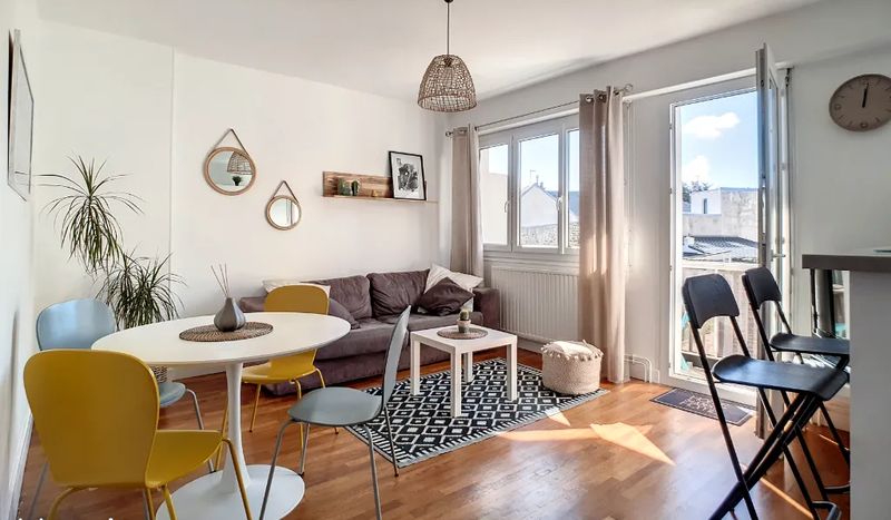 PROPRIETAIRE0-granville-meuble-o-calm