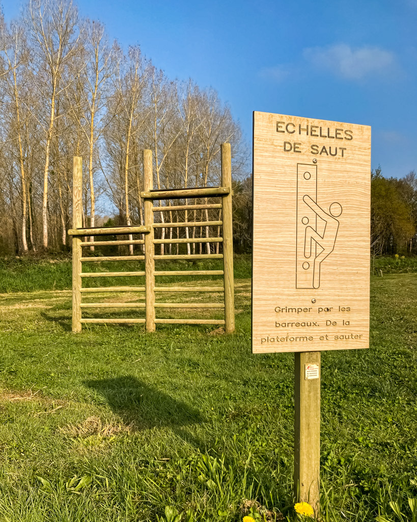 RaduxpicsParcours sportif Lacs de Nerbis echelles de saut