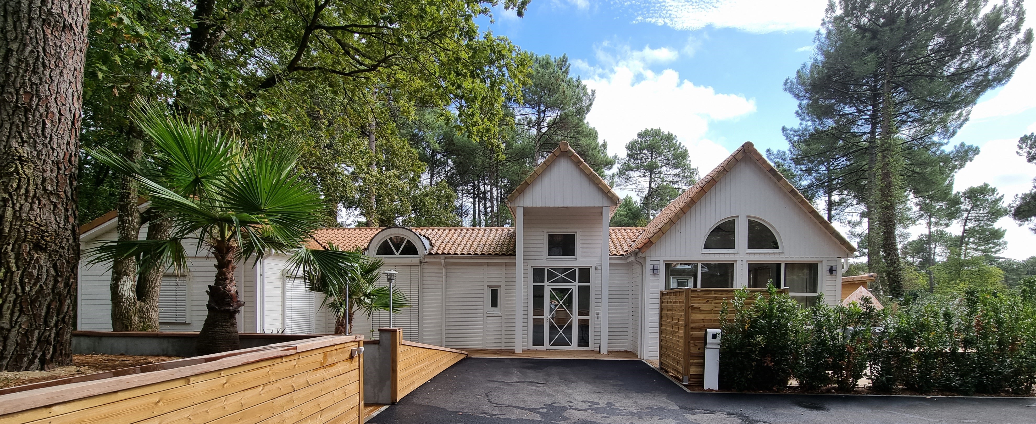 Les Domaines d'Alexar02-Chalet SEVEN extérieur 1