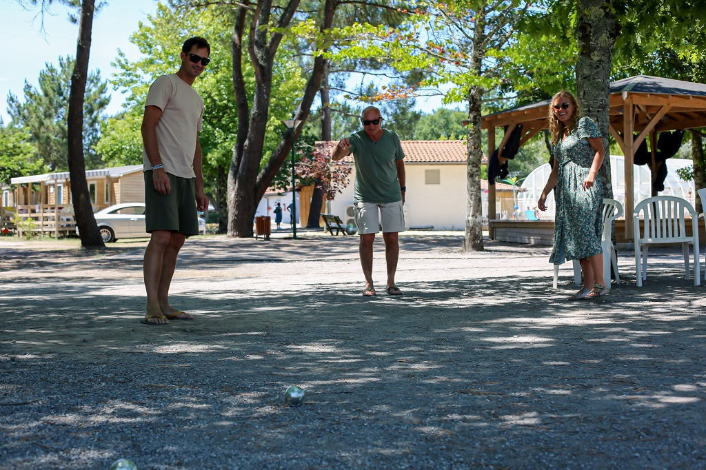 Aurelie LeclercqTerrain de pétanque