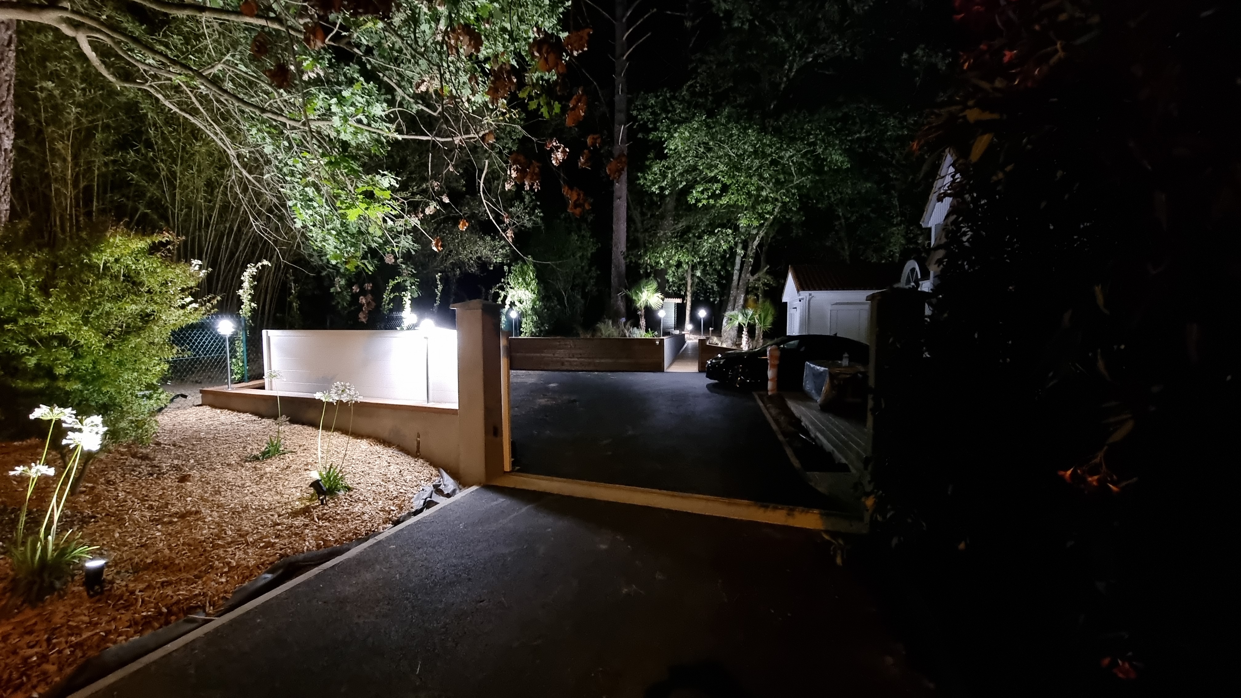 Les Domaines d'Alexar05-SEVEN côté jardin de nuit 01