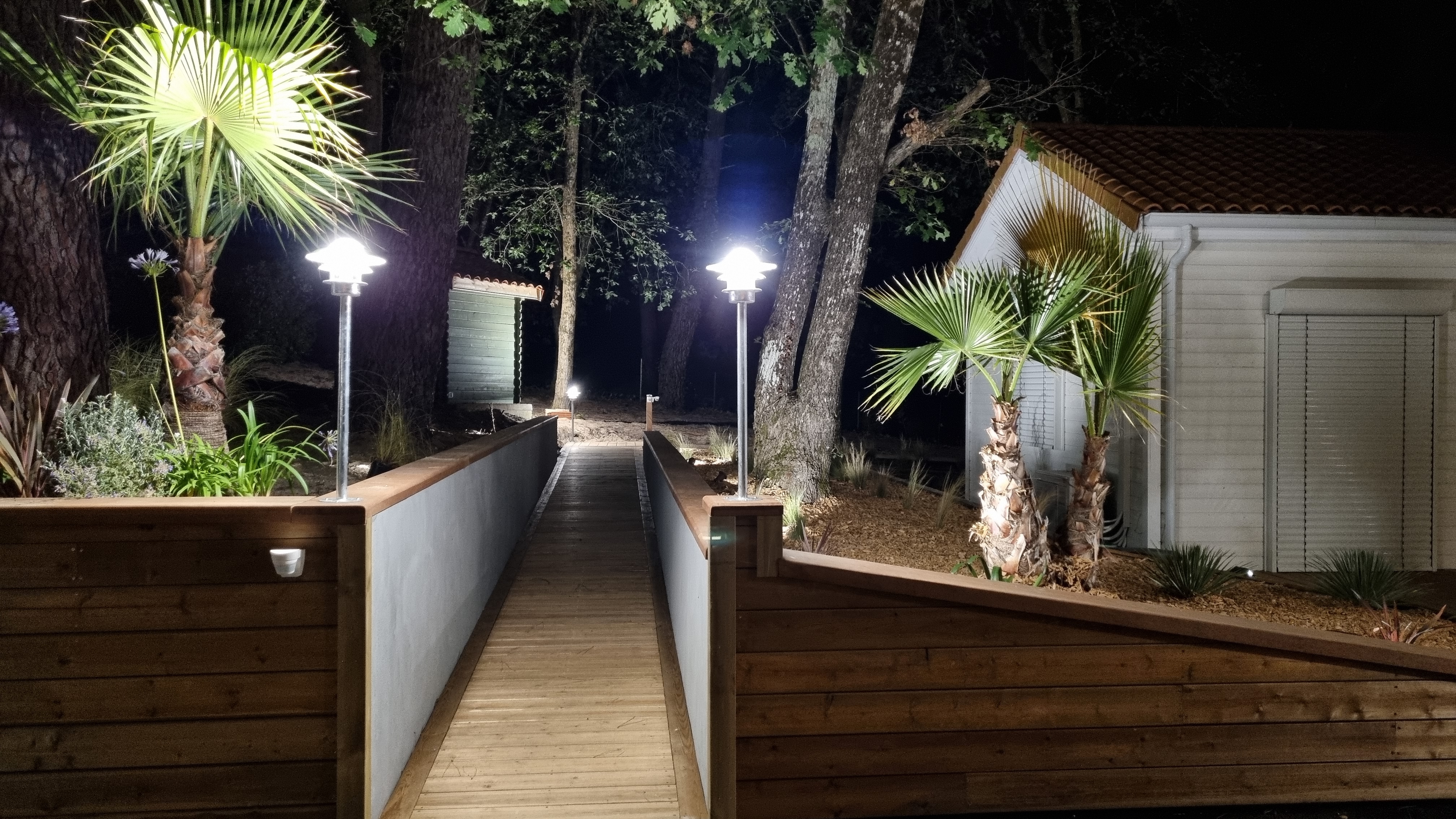 Les Domaines d'Alexar09-SEVEN côté jardin de nuit 04