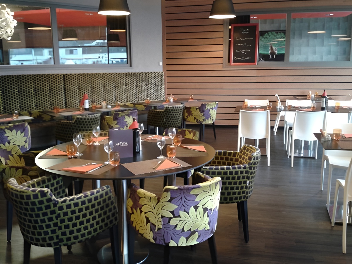 La Table VireLa Table restaurant bowling Vire