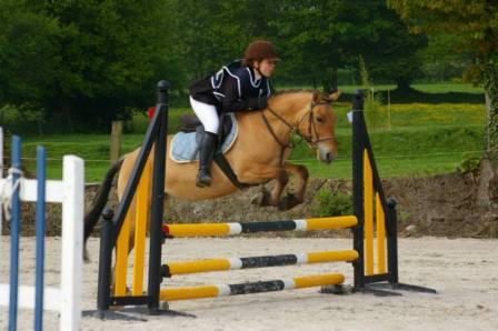 CDESMOTTES2013_Centre_Equestre_La_Chapelle_Cécelin1@C.Desmottes