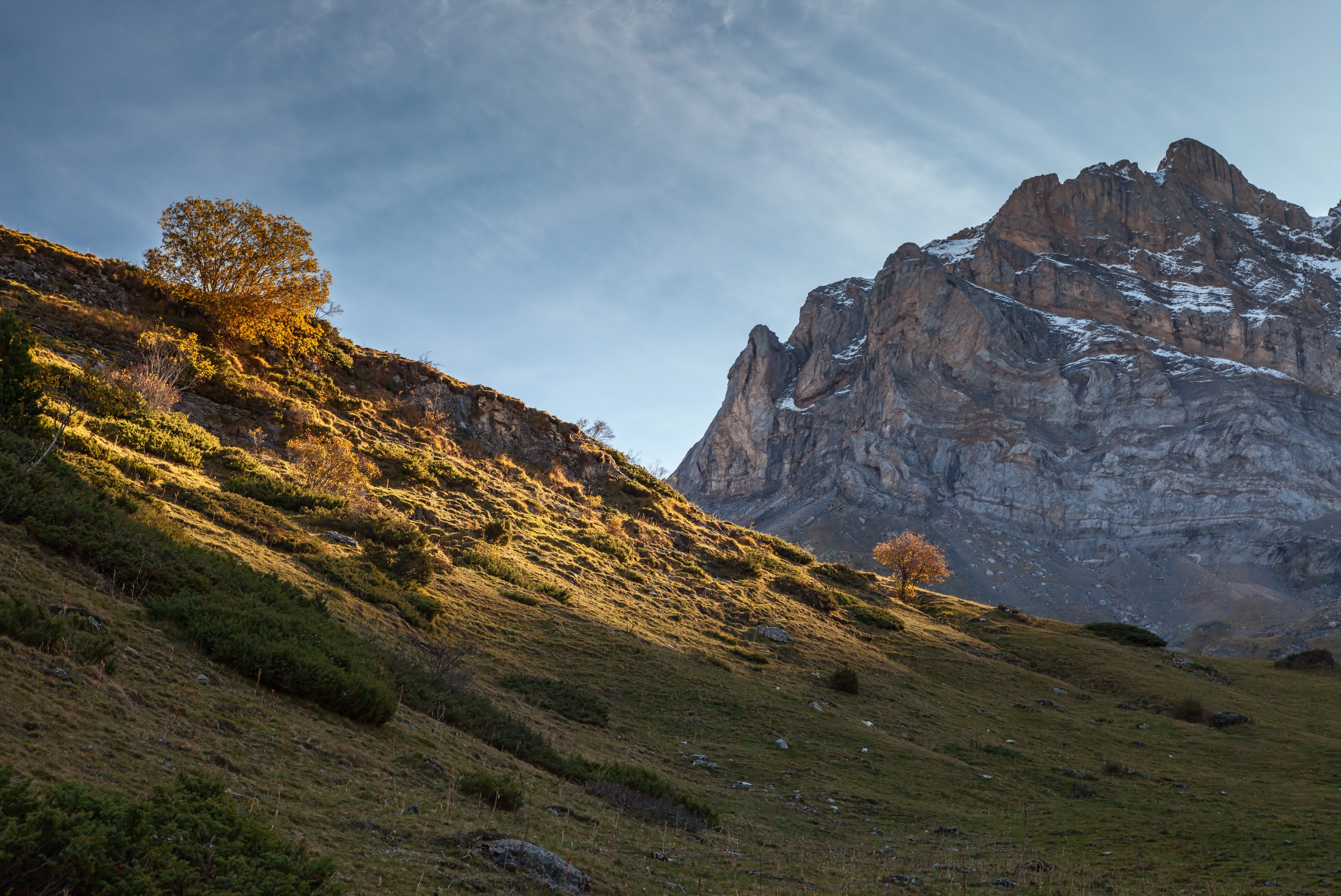 2019 - Parc national des Pyrenees - chemin vers refuge des Espuguettes.jpg