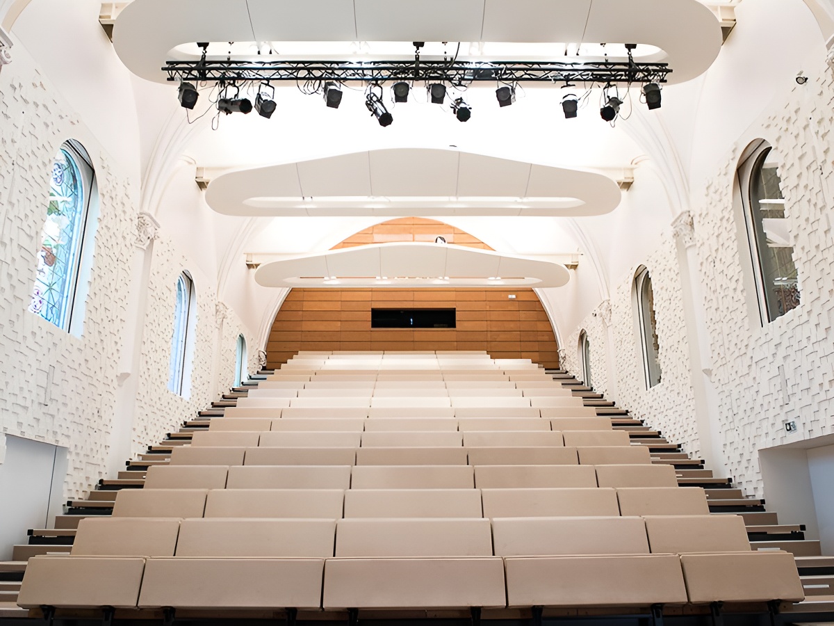 Naïade PlanteAuditorium dans La Chapelle