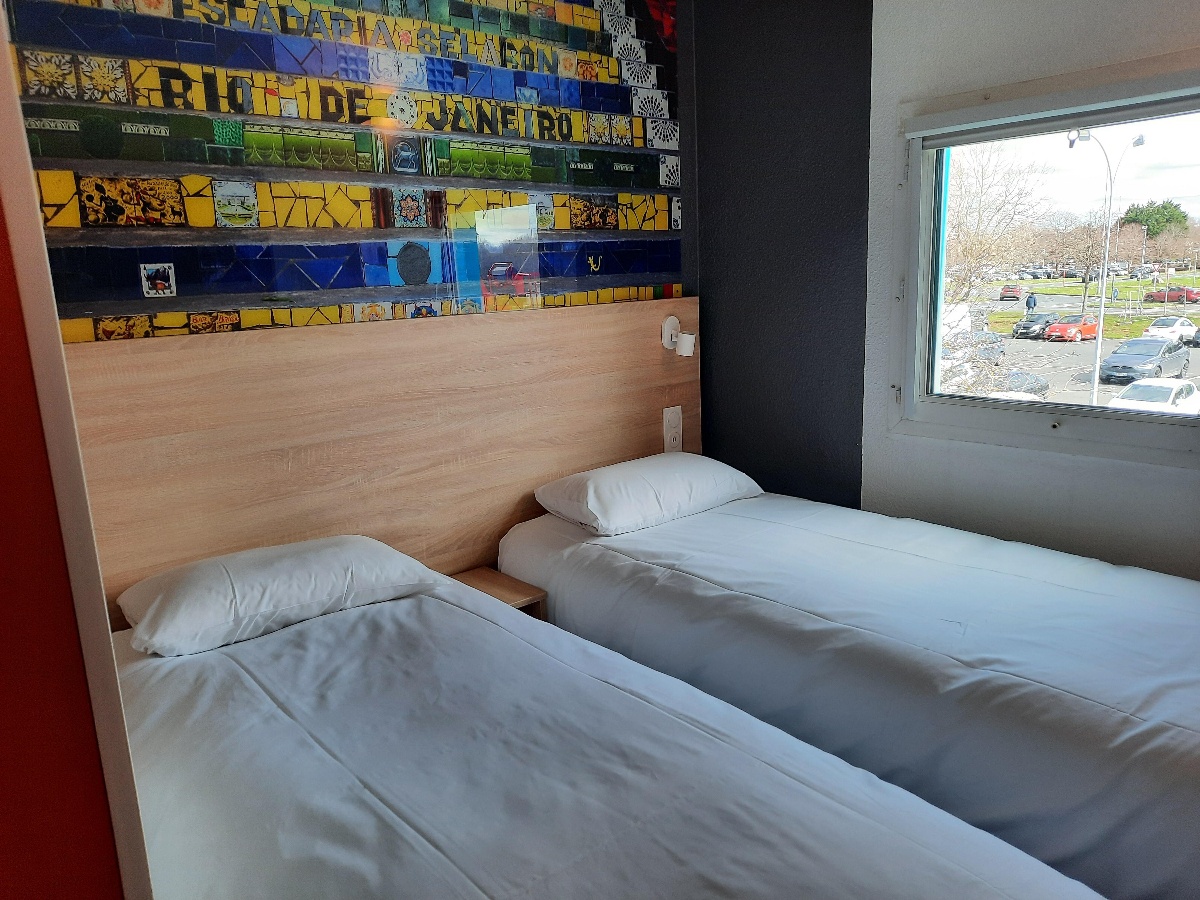 HOTEL KYRIAD DIRECT CAEN NORD MEMORIALChambre twin