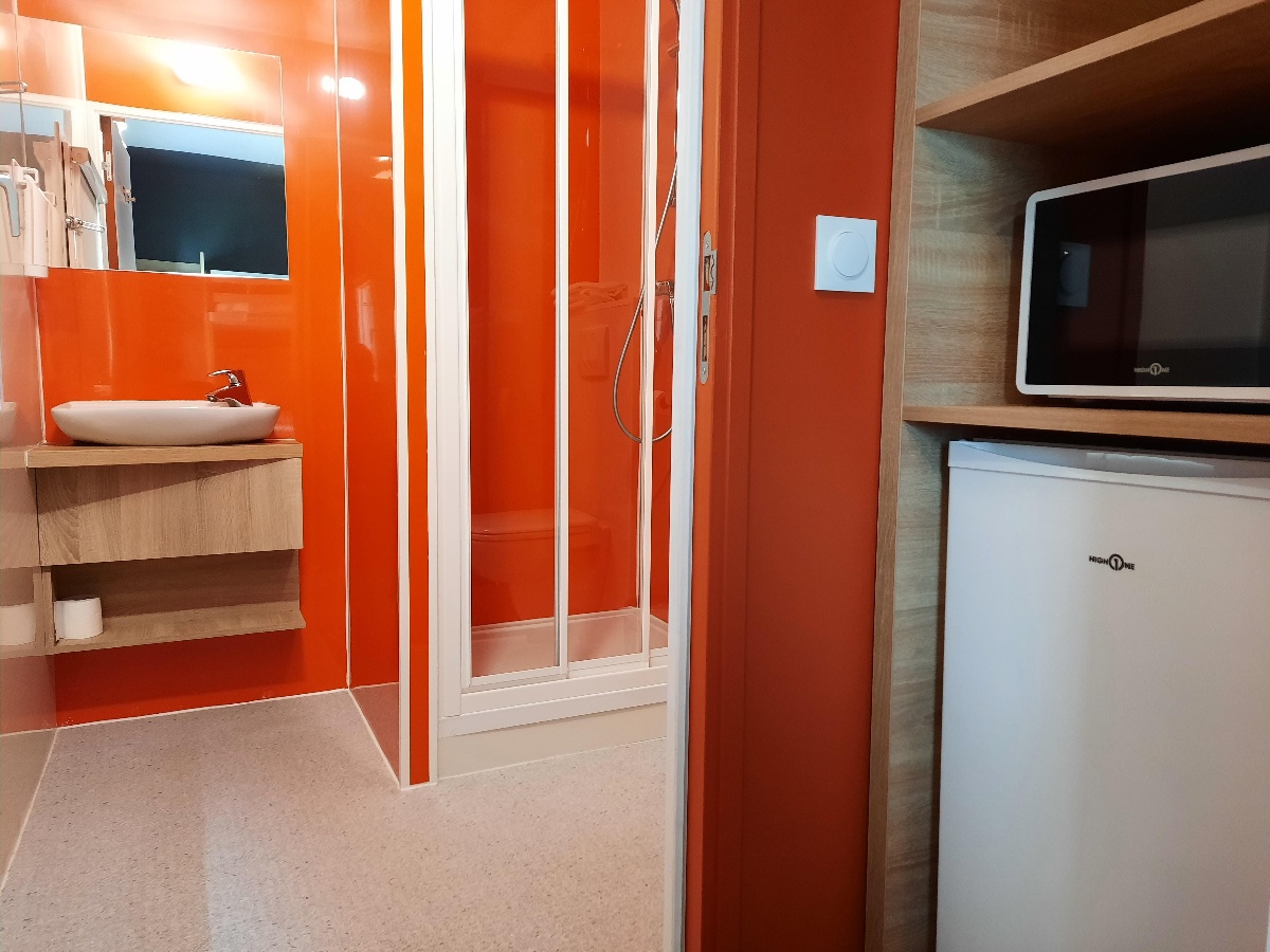 HOTEL KYRIAD DIRECT CAEN NORD MEMORIALChambre triple
