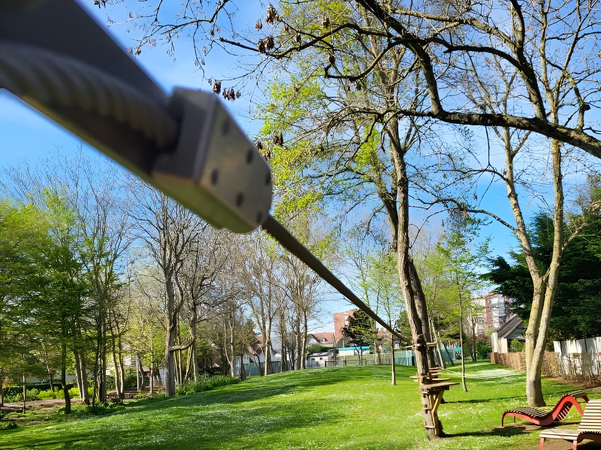 Cestac SarlParcours accrobranche "O' fil des branches"