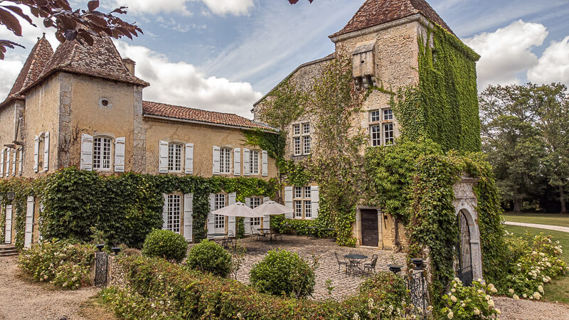 ©Stéphane De Luze2023 - MAUV - Château de Briat - Extérieur château - ©Stéphane De Luze