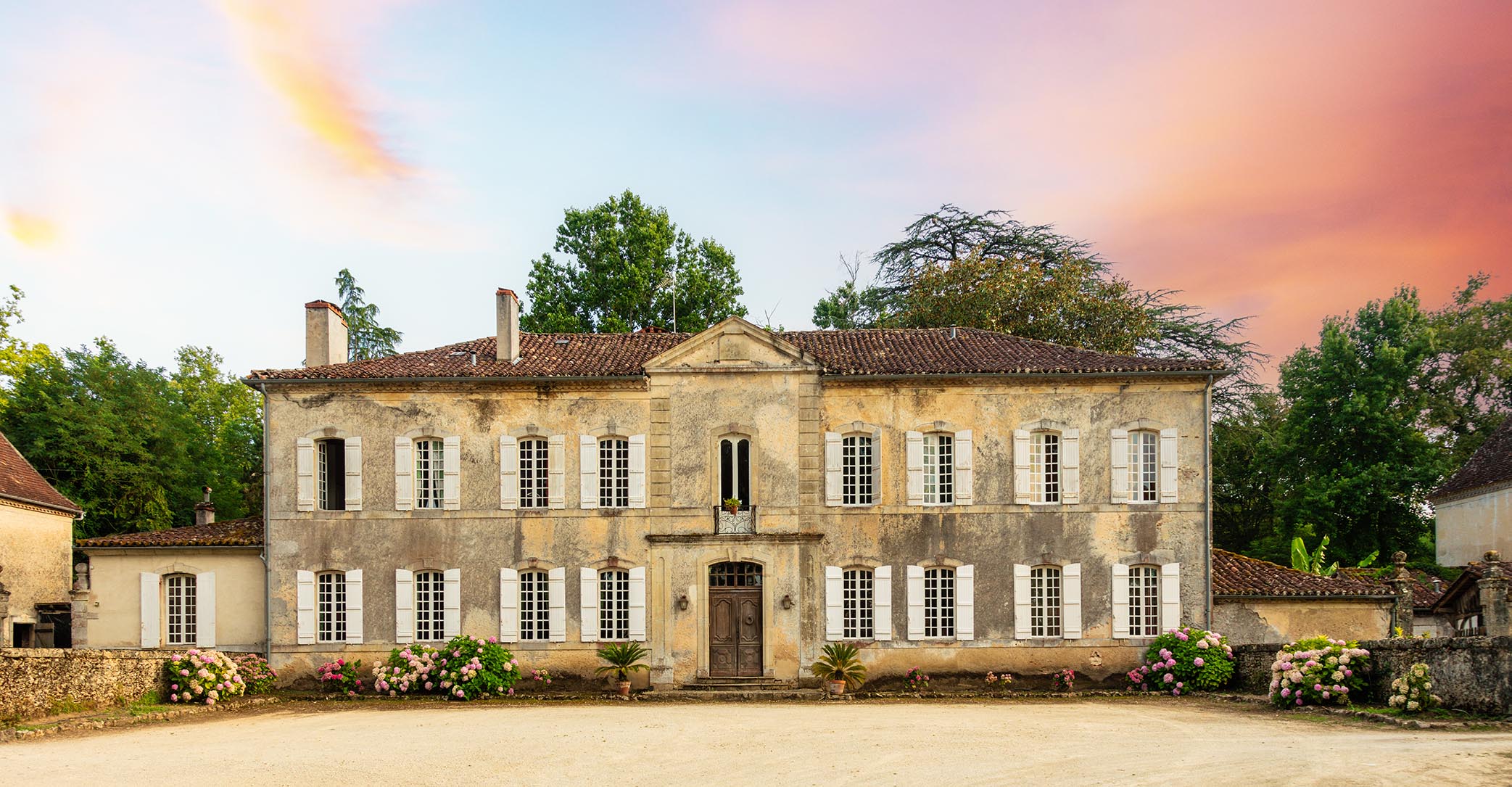 ©Arnaud Späni2024 - LABA - Château du Prada extérieur