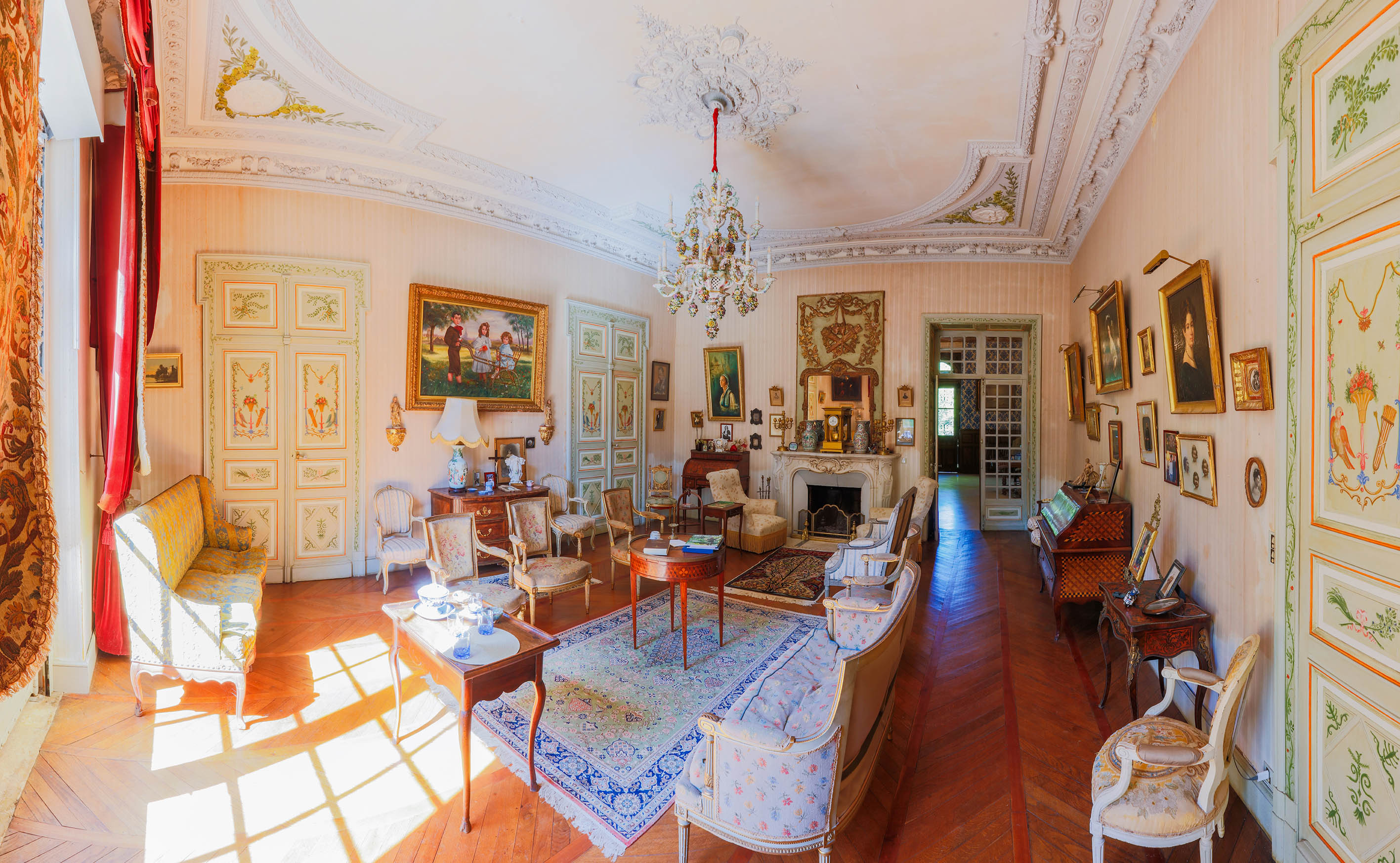 ©Arnaud Späni2024 - STJUS - Château de Fondat intérieur