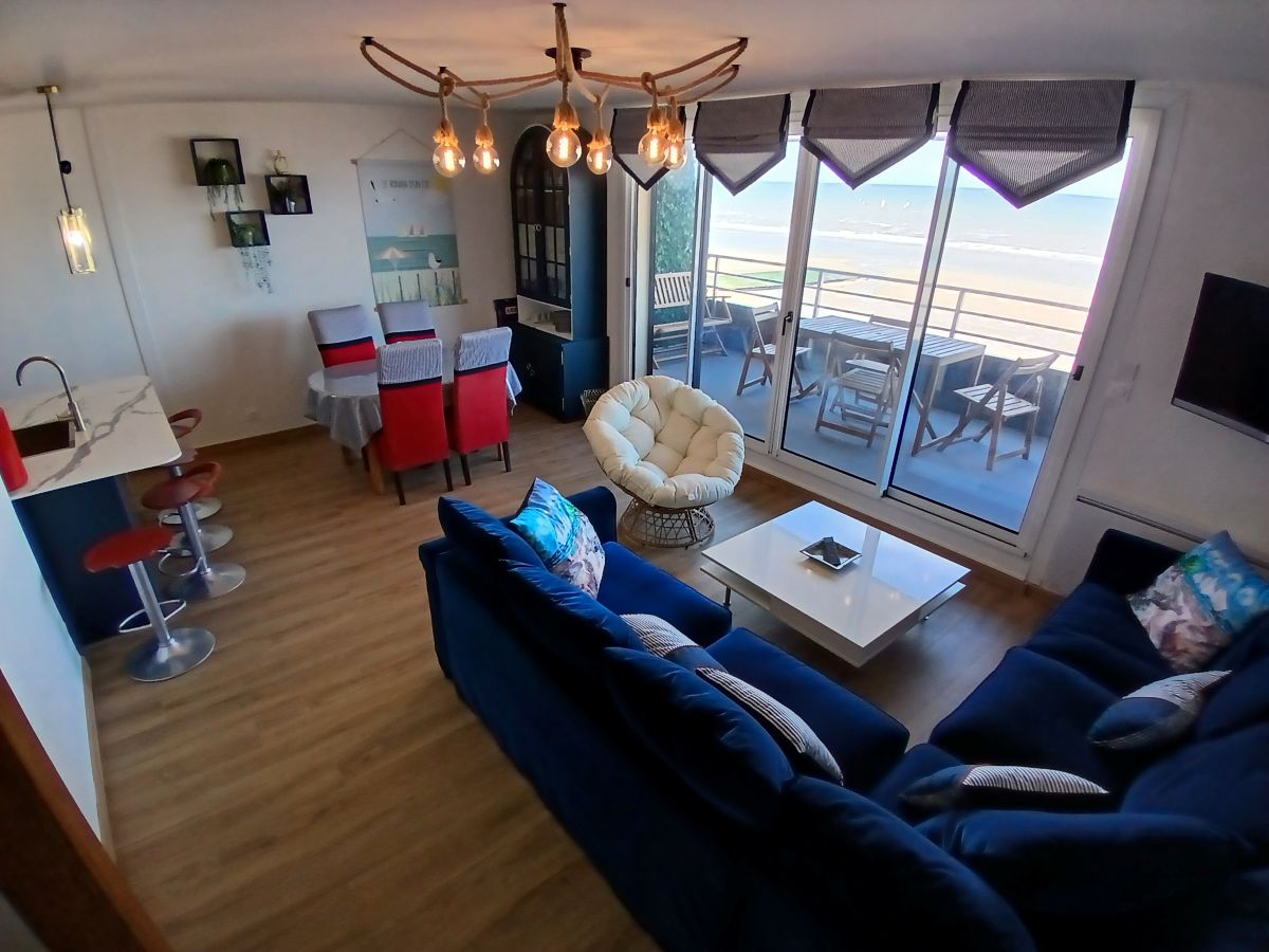 OT CabourgLe séjour