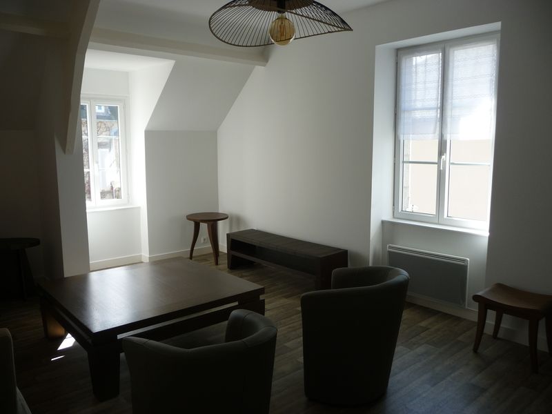 PROPRIETAIRE3-meuble-denis-gaubert-saint-pair-sur-mer