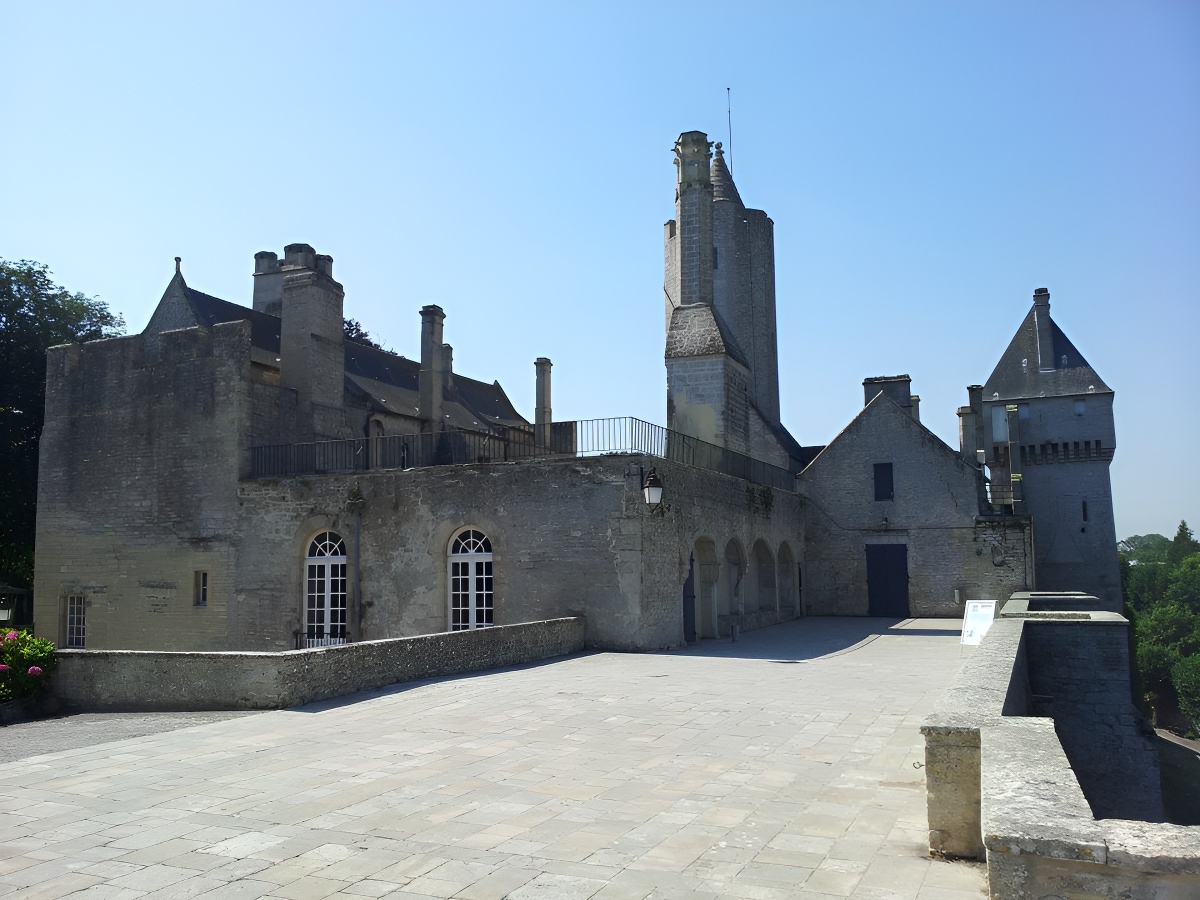 Stéphanie RICHARDTerrasse 1er étage