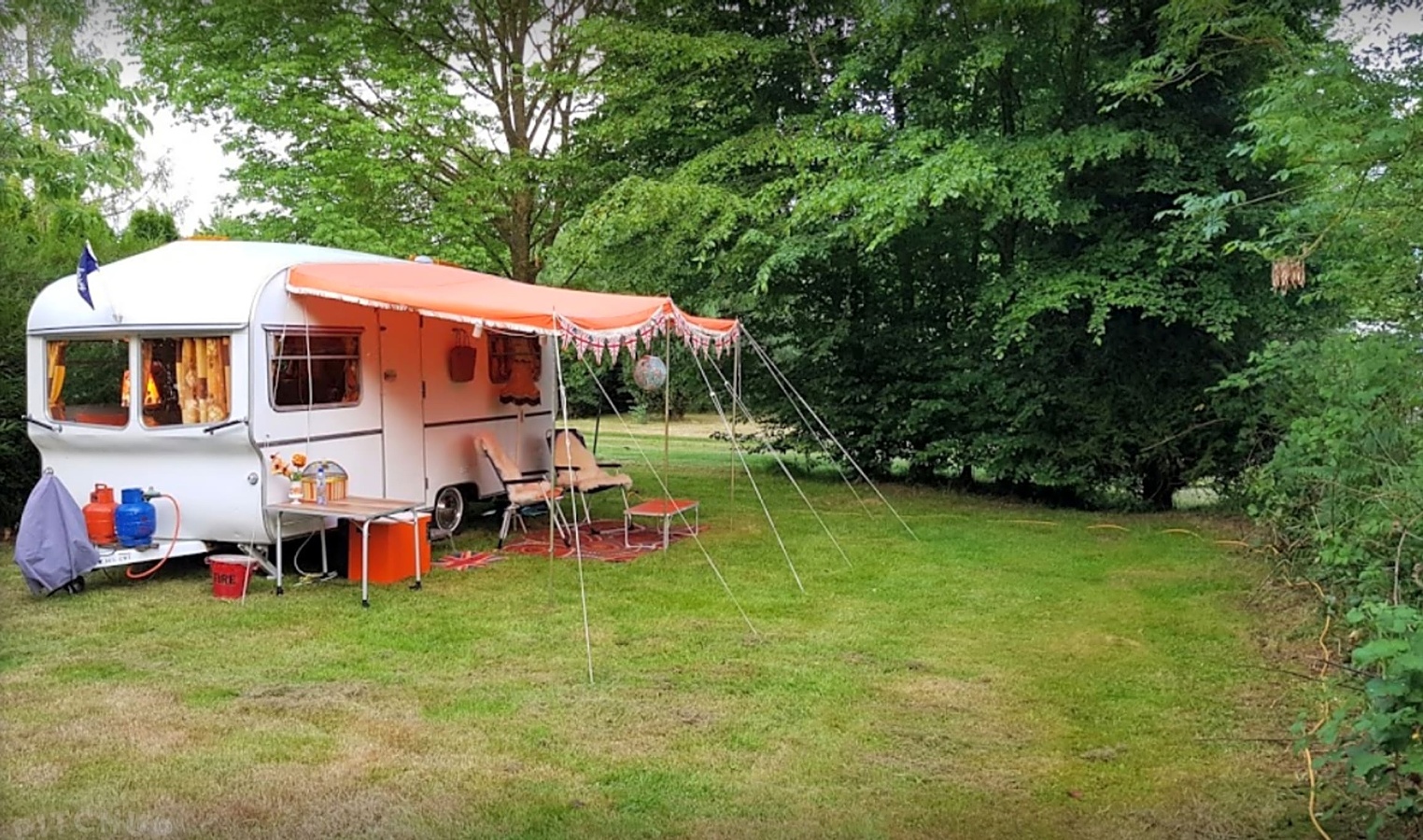 Camping Sous Les Etoiles NormandieCamping Sous Les Etoiles Normandie - Saint-Martin-des-Besaces