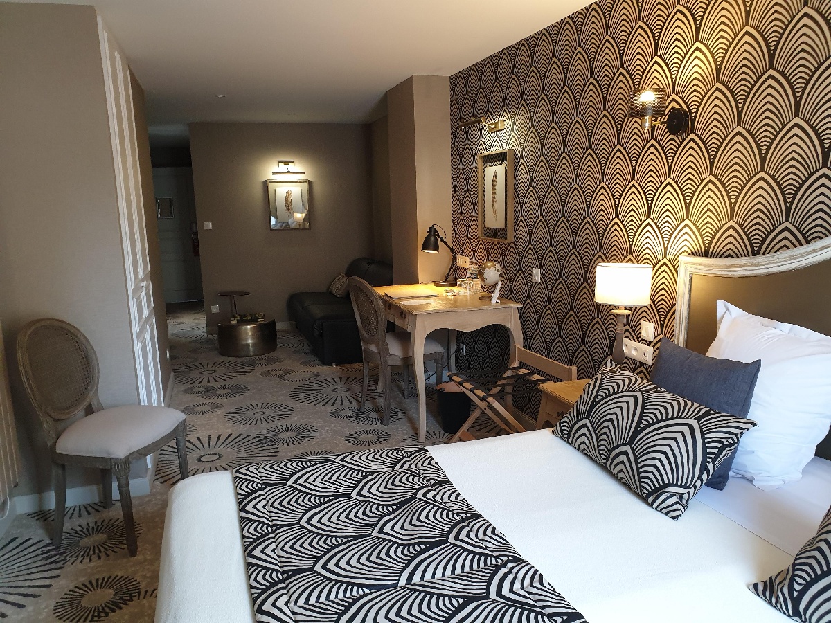 LION D'ORjunior suite