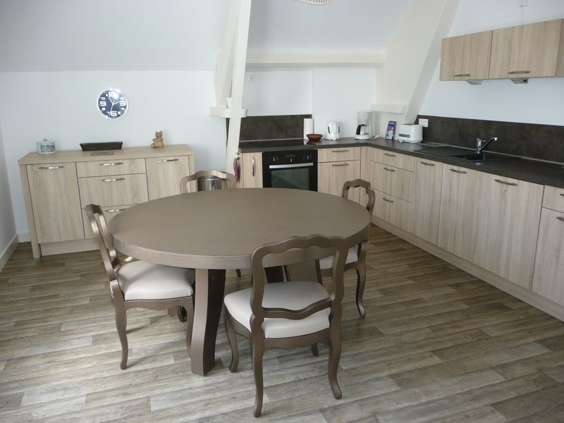 PROPRIETAIRE5-meuble-denis-gaubert-saint-pair-sur-mer