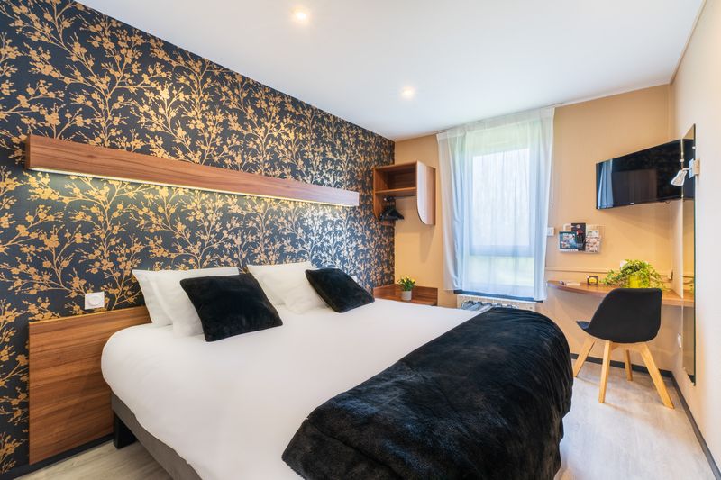 PROPRIETAIRE6-CHAMBRE HOTEL LE SAINTE MERE