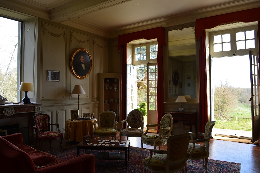 Non communiquéGrand salon.JPG_5