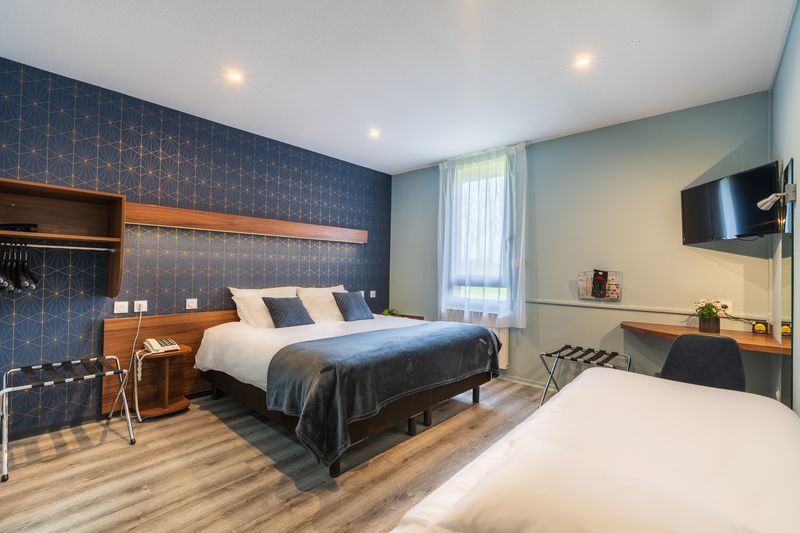 PROPRIETAIRE7-CHAMBRE PMR HOTEL LE SAINTE MERE