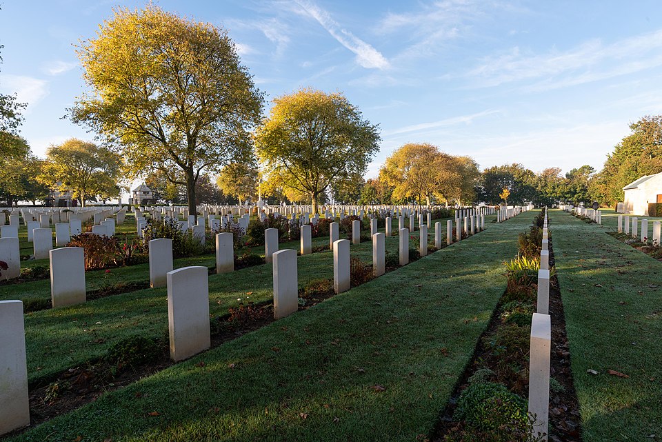 Cimetière_canadien_Bény-sur-Mer