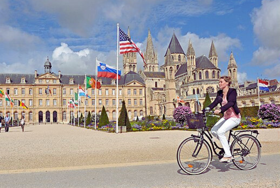 Abbaye aux Hommes Caen devant