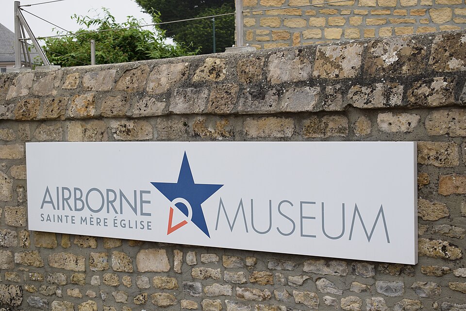 Airborne_Museum_Sainte-Mère-Église