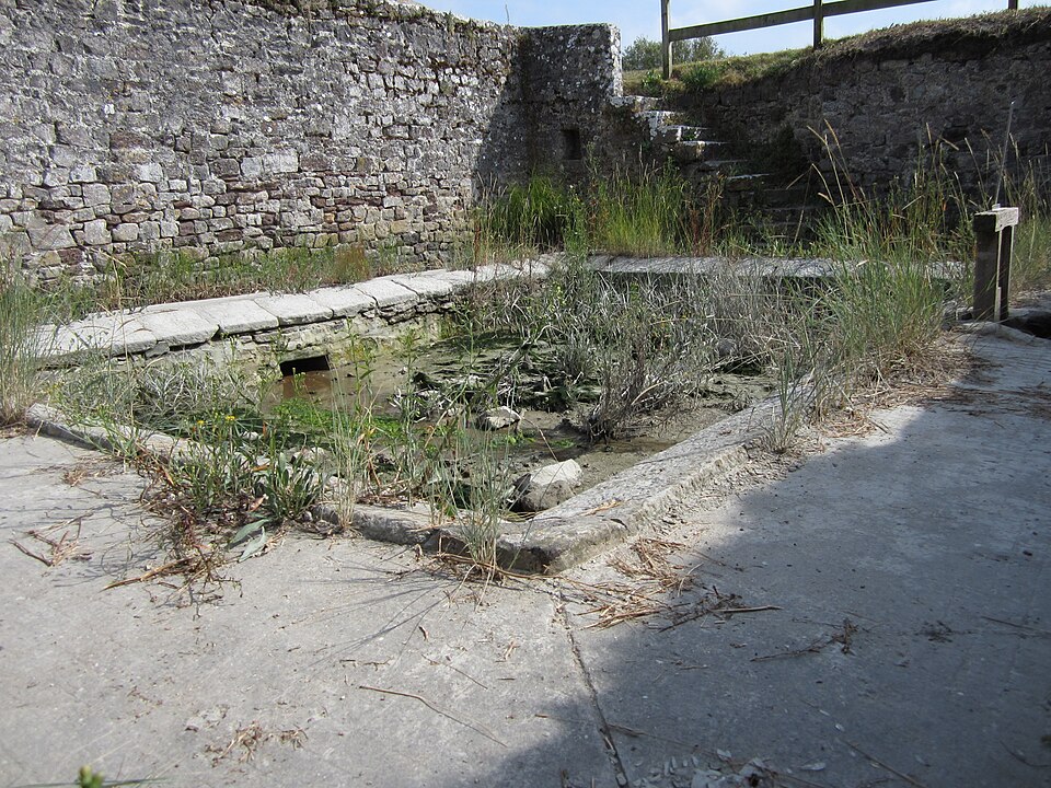 Ancien Lavoir_de_Regnéville-sur-Mer