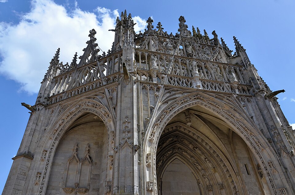 Basilique_Notre-Dame_ Alençon_(Orne)_
