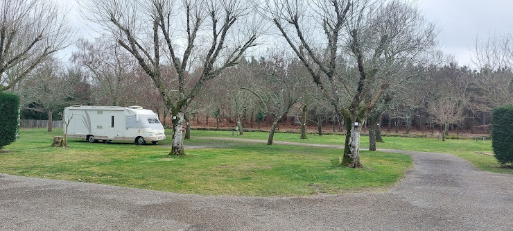 Camping à la ferme à Bias 2