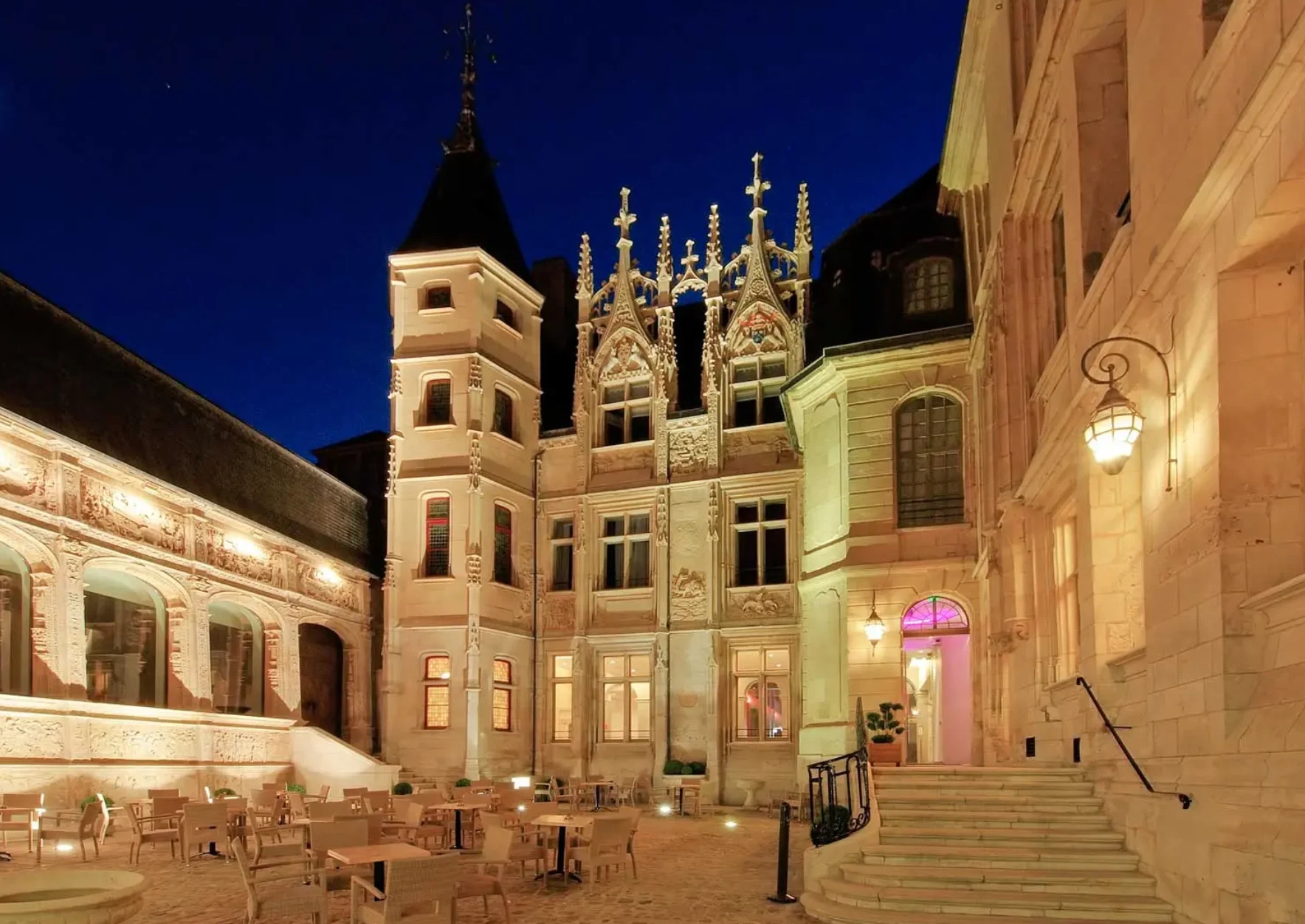 Devanture de l'hotel