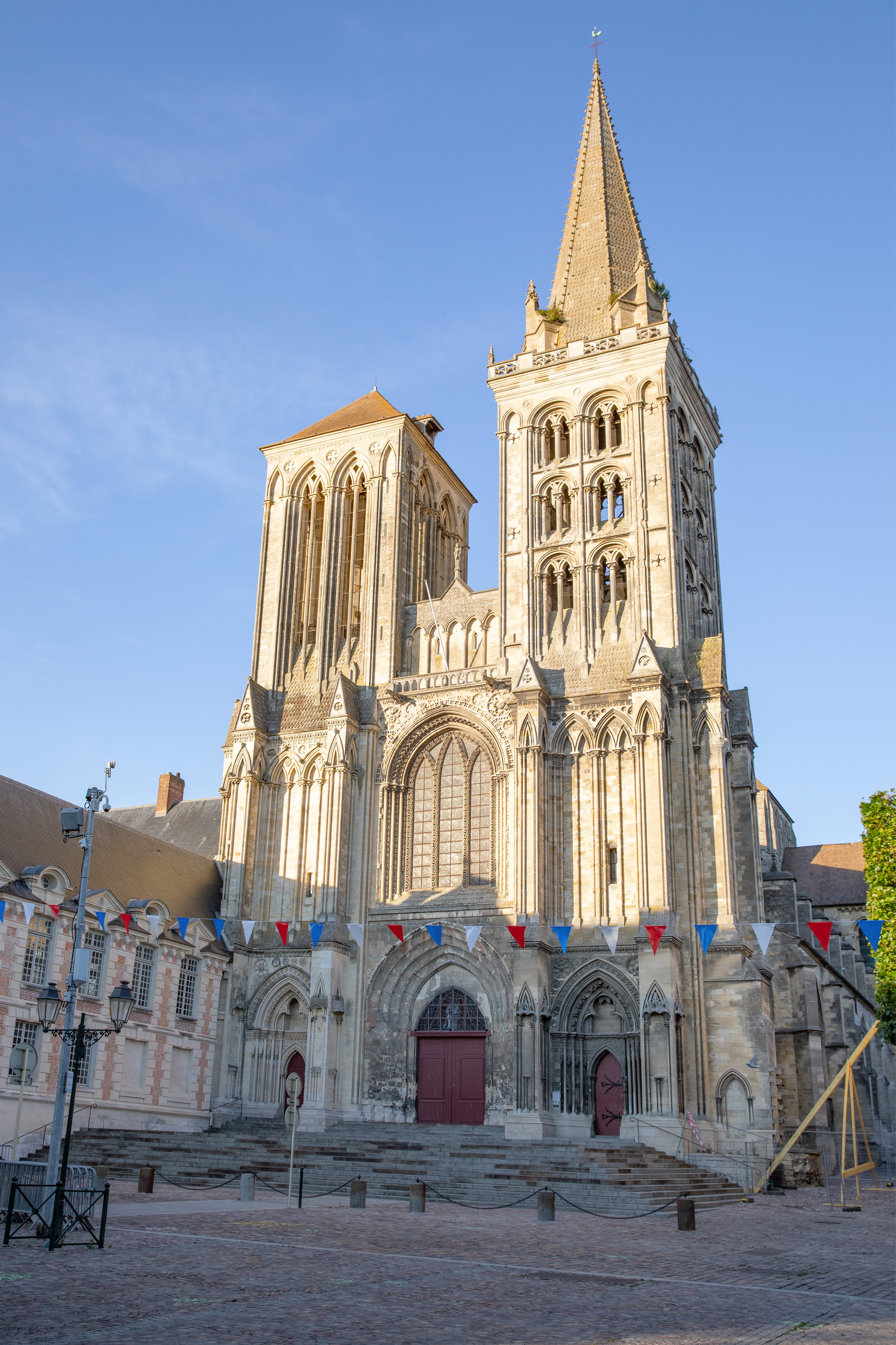 Cathédrale historique Saint-Pierre de Lisieux