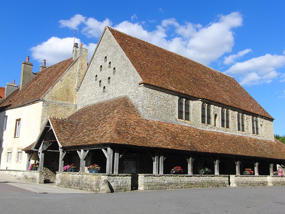 Chapelle canoniale - Quartier des Chanoines de Sées, Orne, France