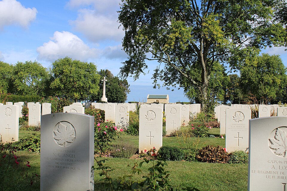 Cimetière canadien de Bény-sur-Mer