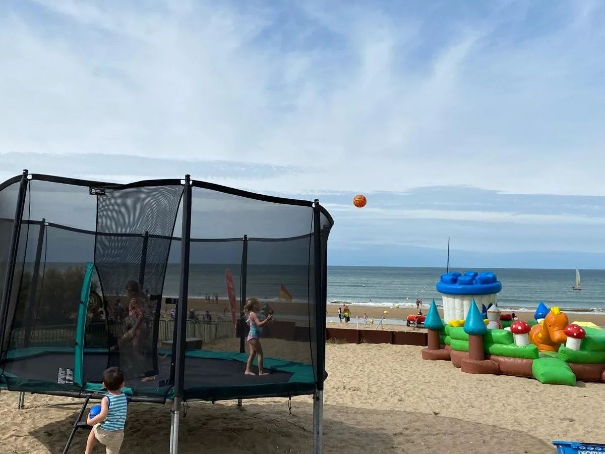 Club de Plage des Varafrogs