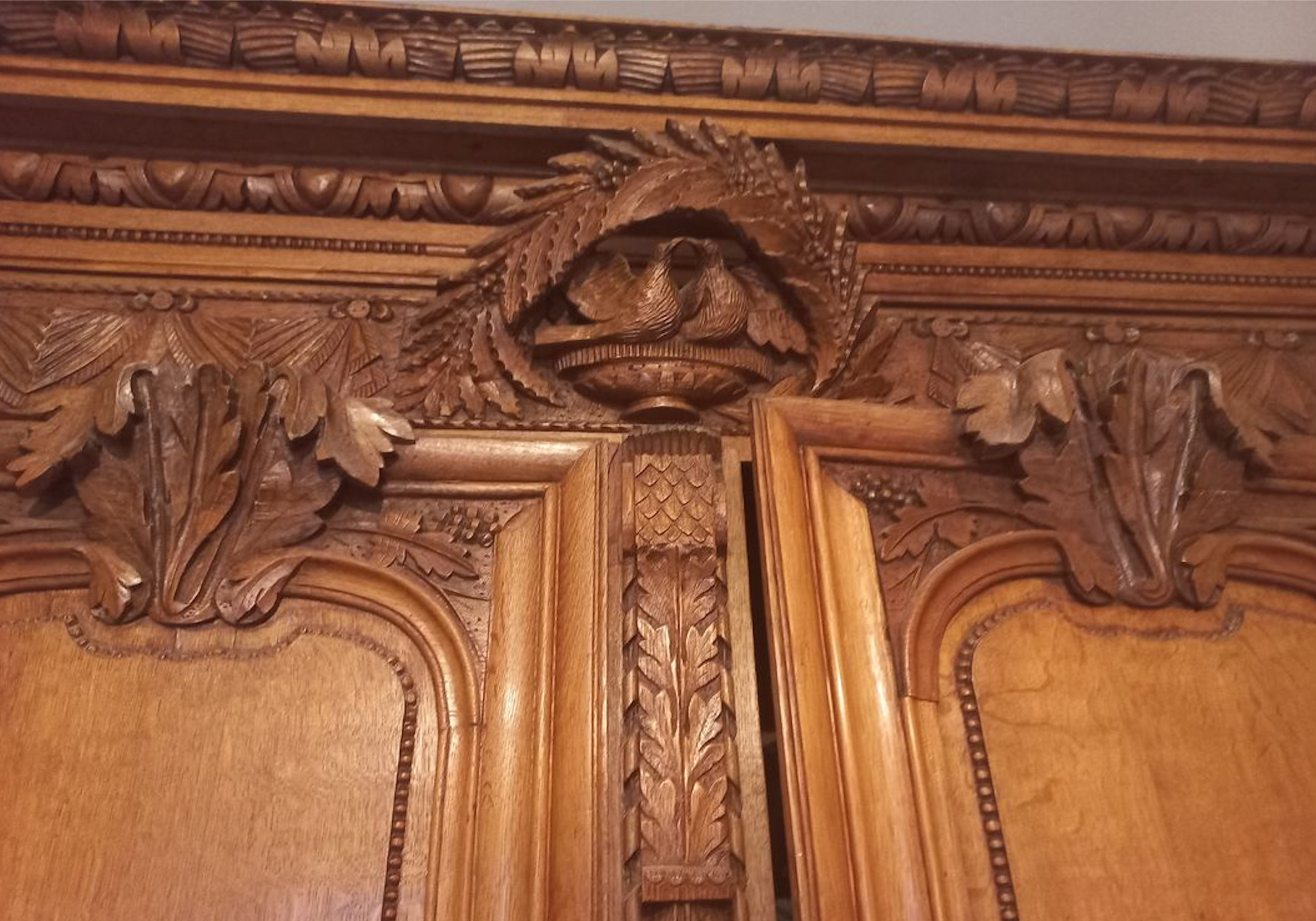 Detail armoire normande