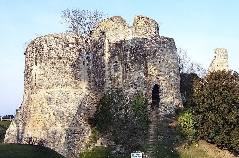 Donjon_de_Conches-en-Ouche