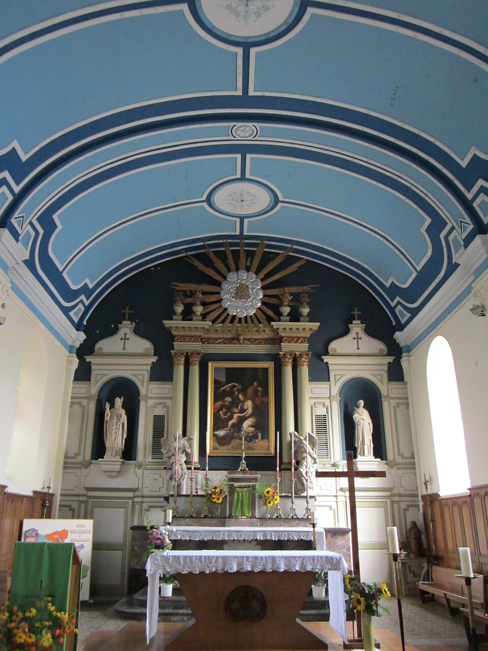 Eglise Saint Martin de-Montmartin-sur-Mer