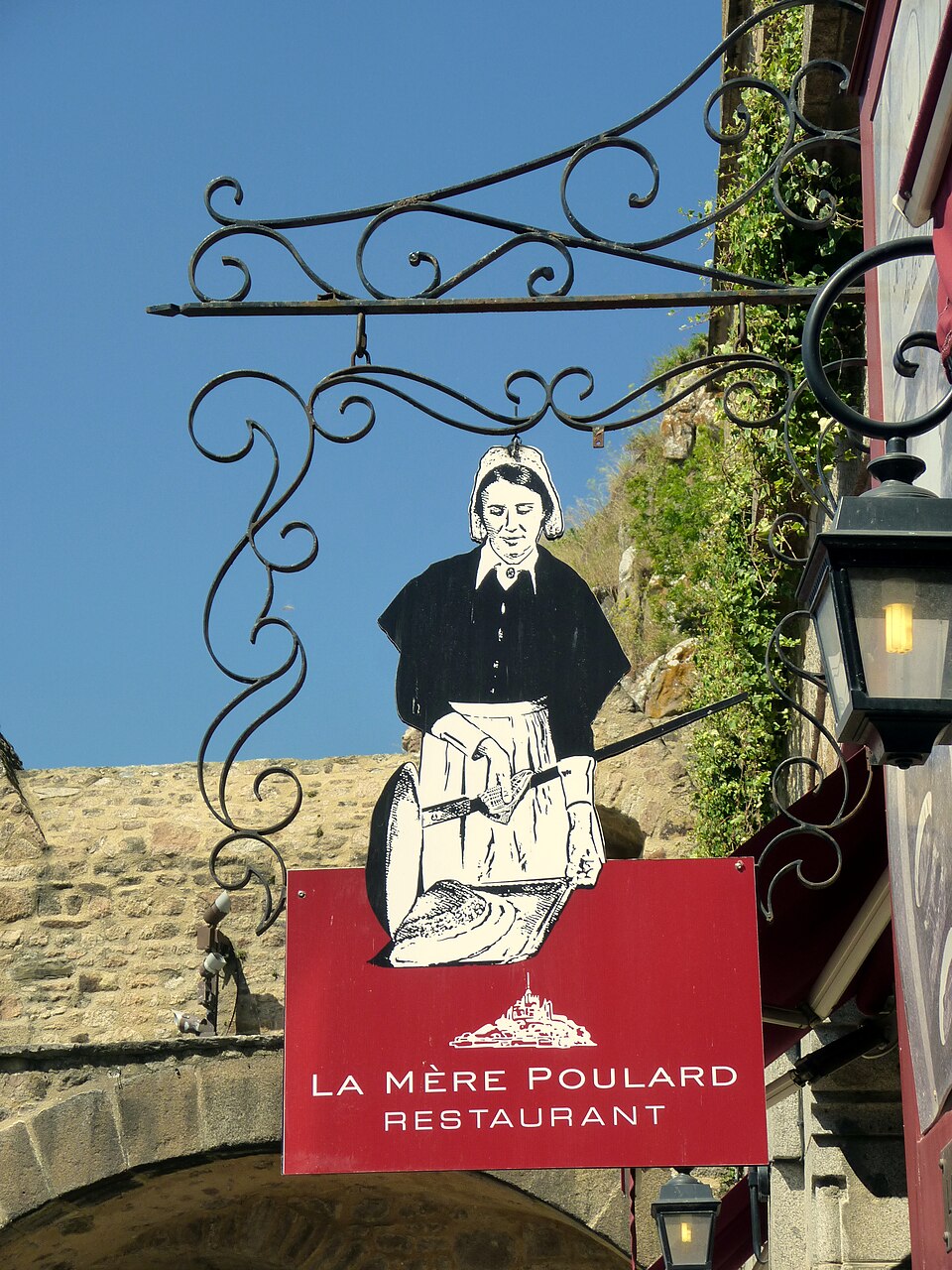 Enseigne restaurant de la Mere Poulard