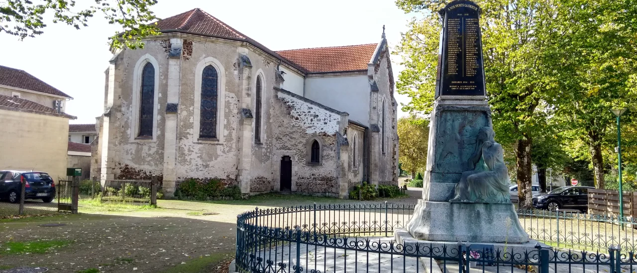 Labouheyre - Monument aux morts