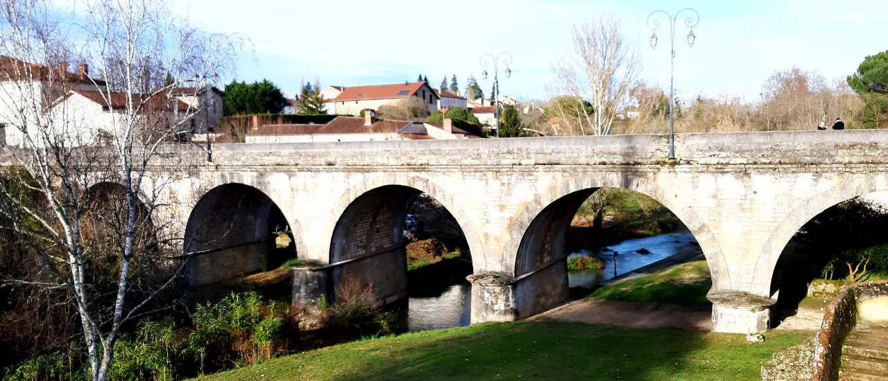Roquefort - Pont de l'Estampon