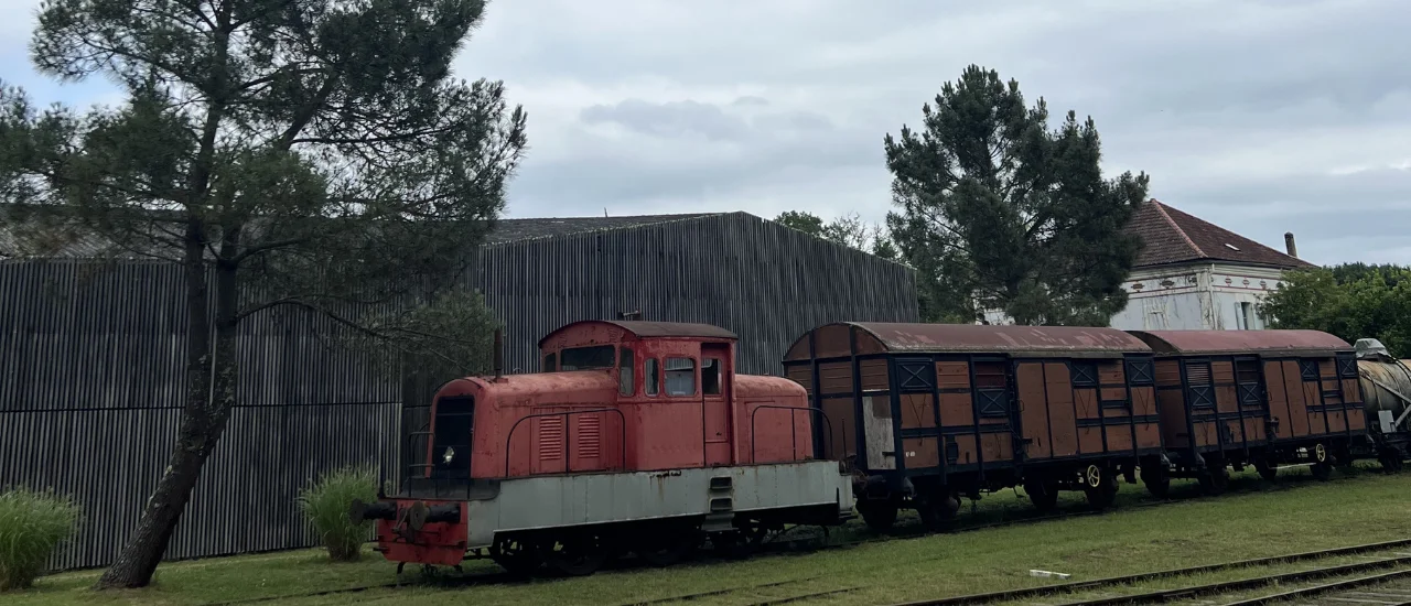 Sabres - Train de l'écomusée de Marquèze