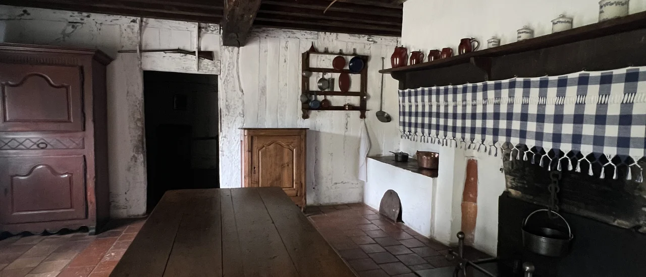 Sabres - Intérieur d'une maison de l'écomusée de Marquèze