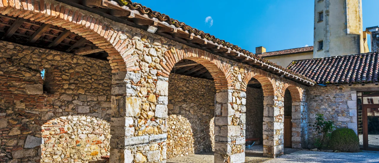 Sorde-l'Abbaye - Arcade de l'abbaye