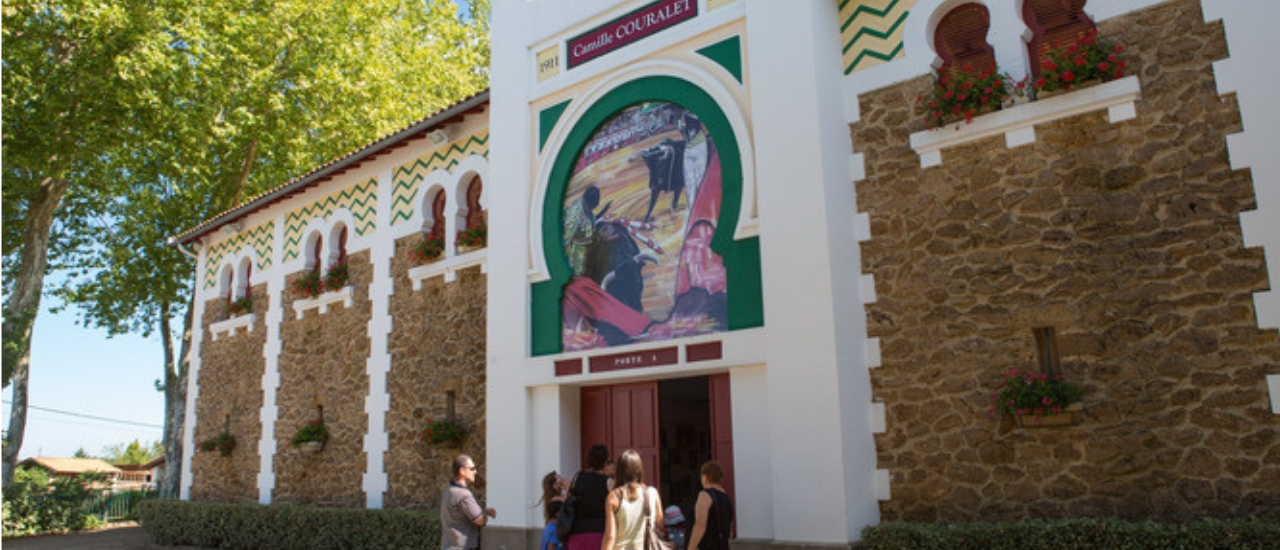 Villeneuve-de-Marsan - Arènes Camille Couralet