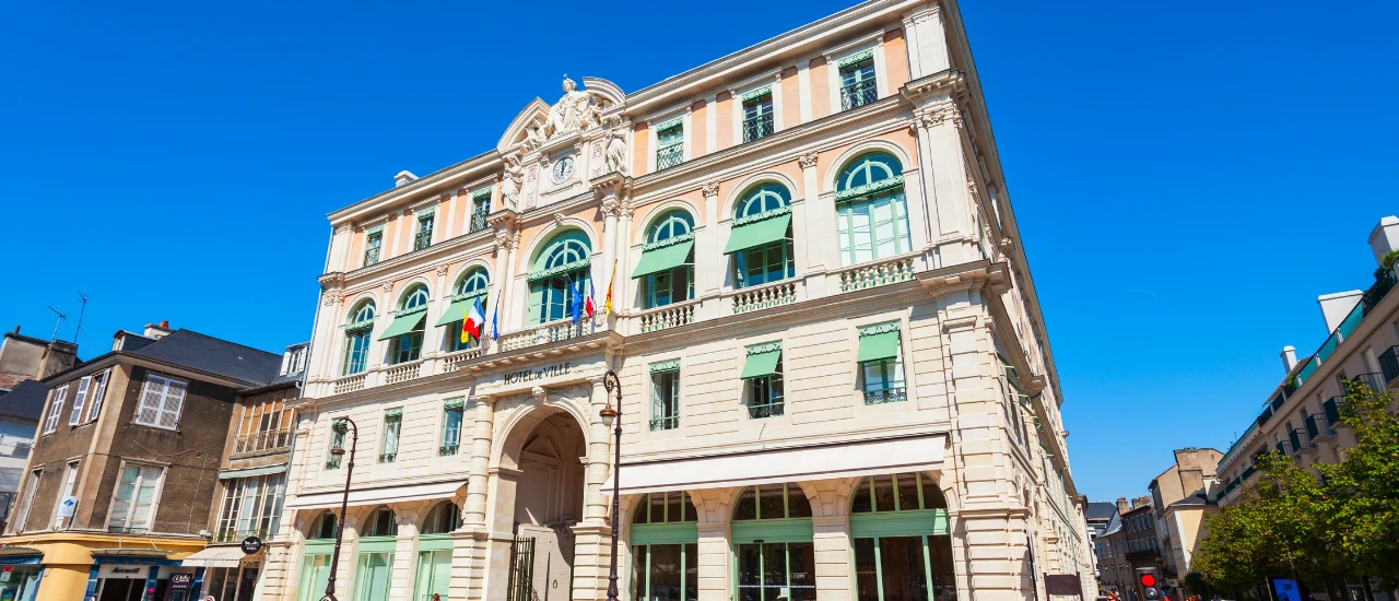 Pau - Hôtel de ville