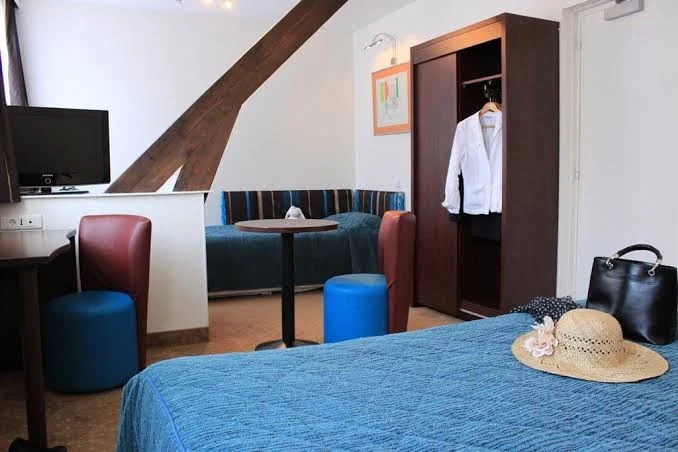 Chambre hotel de la plage
