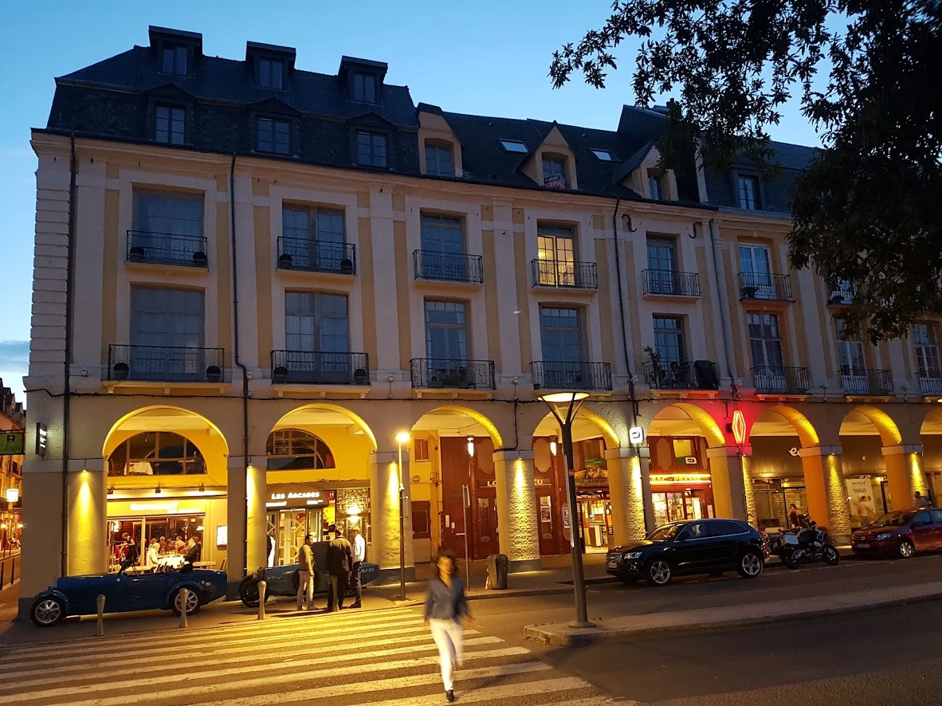 Façade